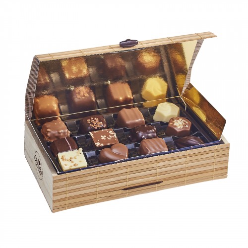 Coffret de 4 chocolats Elegance mini Amour- Assortiment à offrir - Premium  - Homme - Femme - Noel - Pâques – St Valentin : : Epicerie